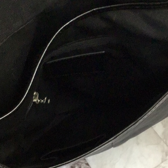 Coach Signature Jacquard Satin and Patent Leather shoulder Bag - Picture 7 of 8